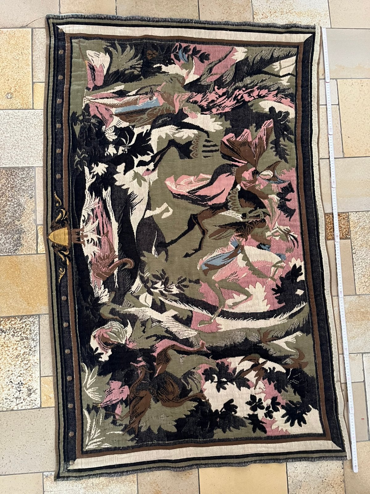 Tapisserie, Enlèvement