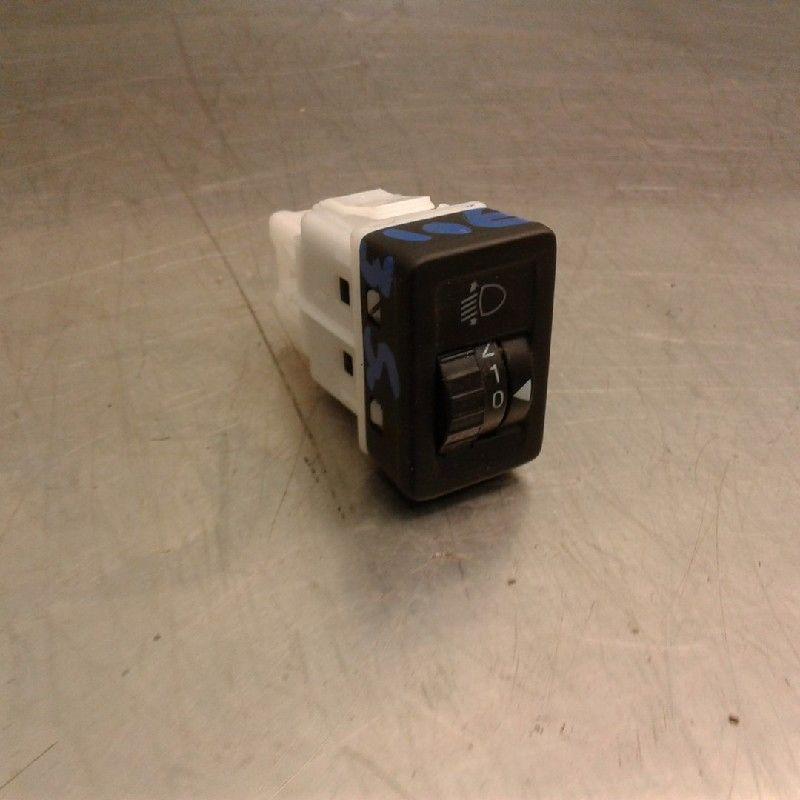KOPLAMP IHV SCHAKELAAR Suzuki Alto (GF) (01-2009/-), Gebruikt, Suzuki