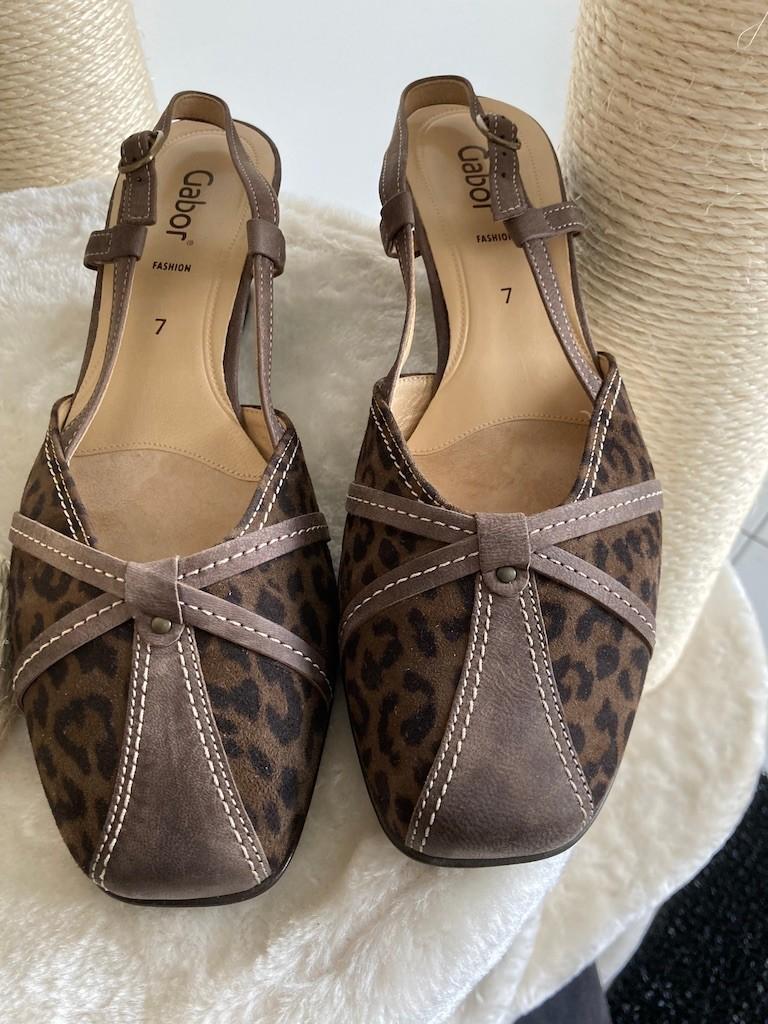 Sandalen met print Gabor, Bruin, Gabor, Zo goed als nieuw, Sandalen of Muiltjes