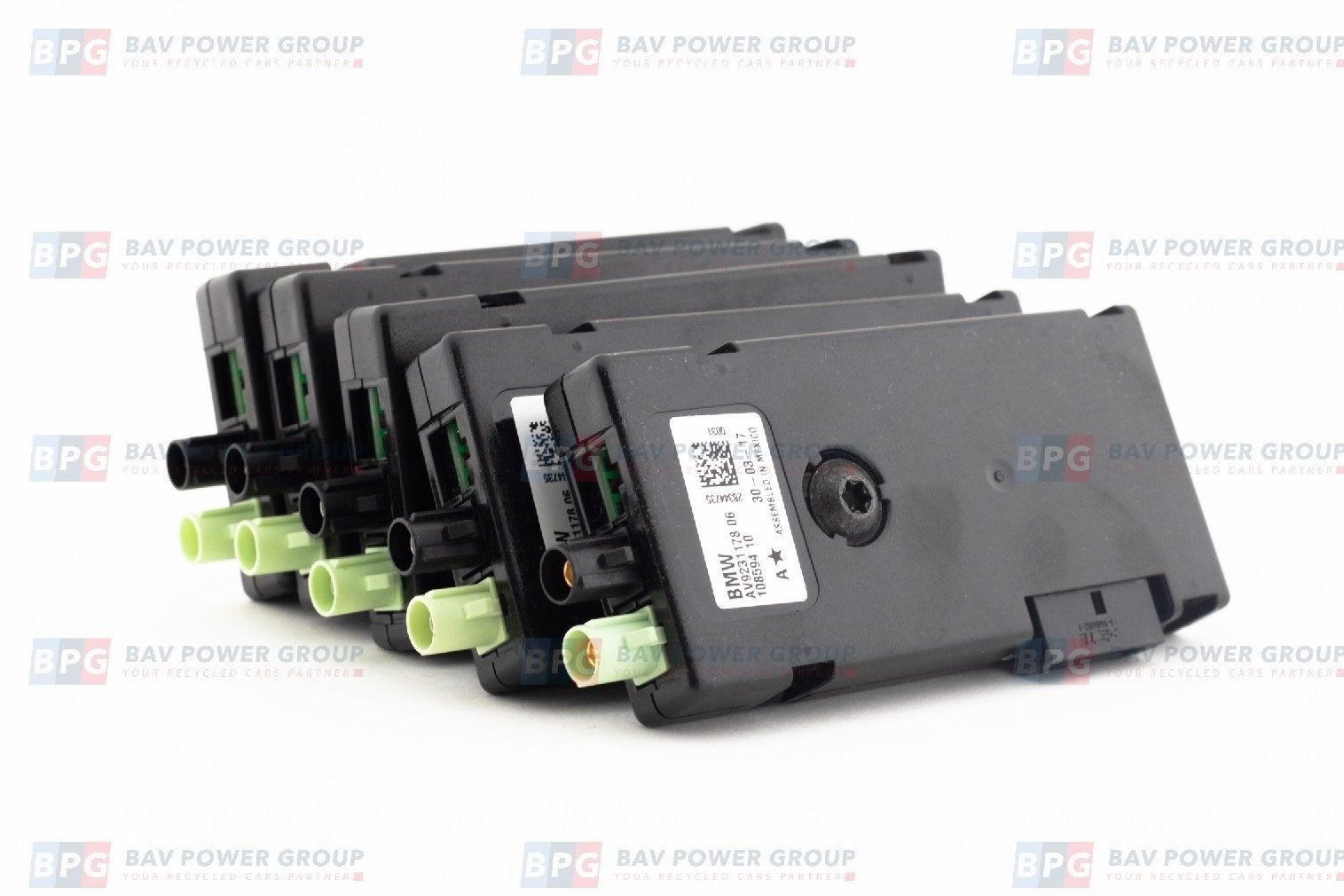 AMPLIFICATEUR D'ANTENNE BMW 4 serie (F32) (01-2013/02-2021), Utilisé, BMW, Petuelring 130
80809  München, DE, Bayerische Motoren Werke AG