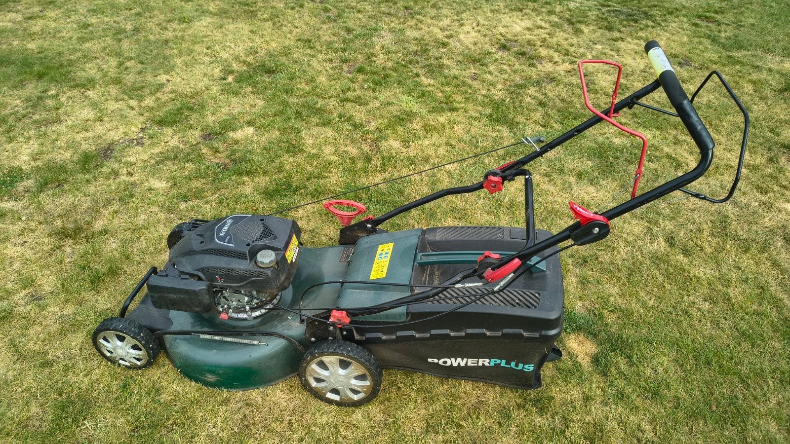 Zelftrekkende benzinemaaier. Powpg10120, Tuin en Terras, Grasmaaiers, Ophalen