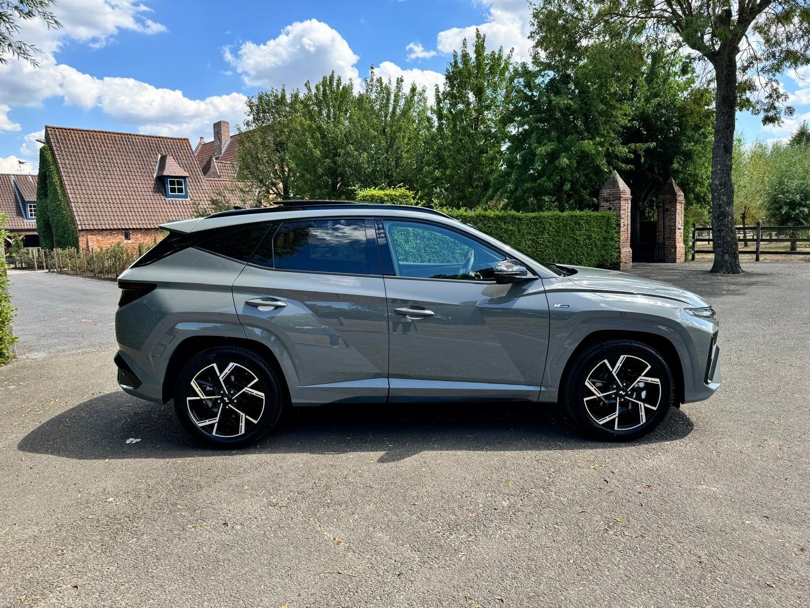 Hyundai Tucson HEV SHINE SHADOW N-LINE (automatique), Autos, Neuf, Argent ou Gris, Achat, Entreprise