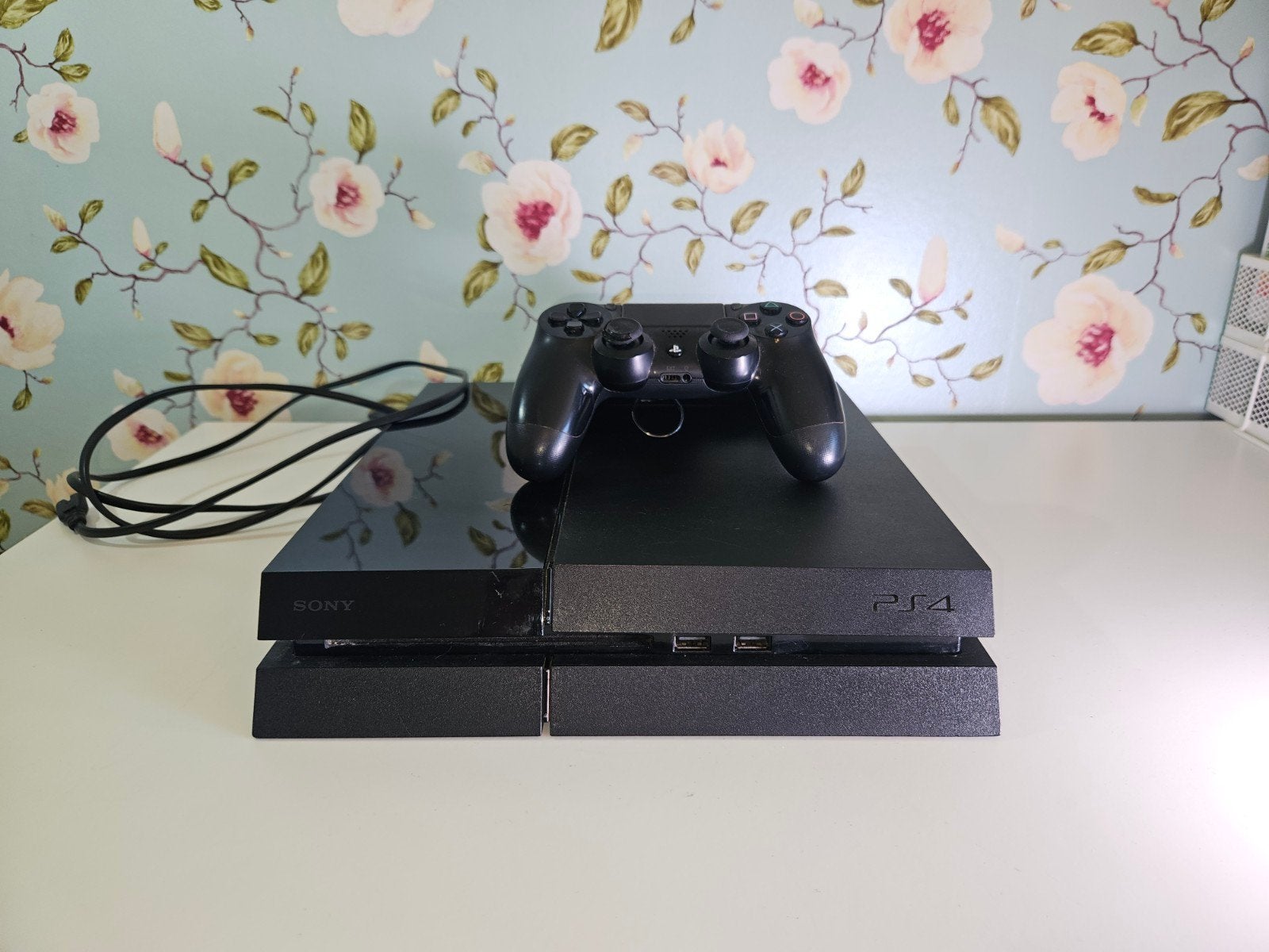 PS4 1TB Incl originele controller, Games en Spelcomputers, Spelcomputers | Sony PlayStation 4, Ophalen, Gebruikt, 1 TB, Met 1 controller