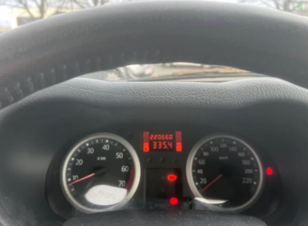 Renault clio 1.2 essence
