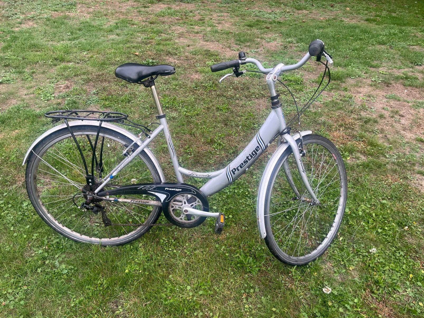 Damesfiets, Fietsen en Brommers, Ophalen of Verzenden, Zo goed als nieuw