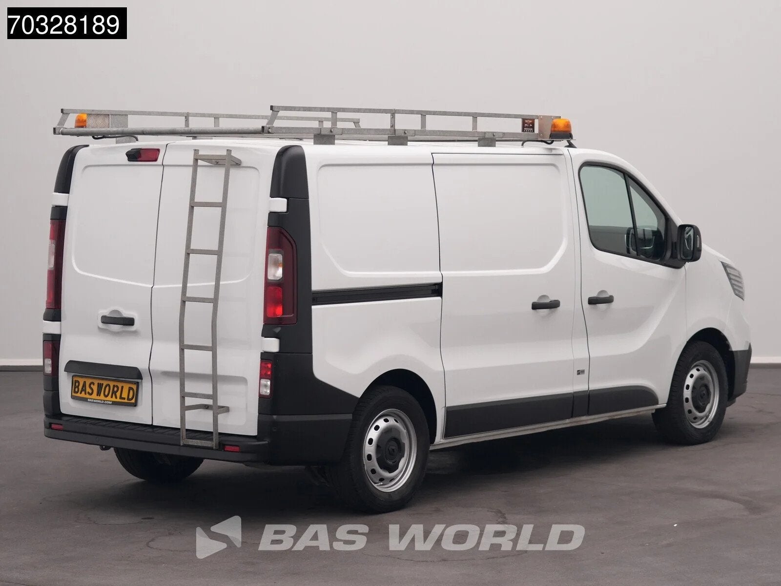 Renault Trafic 150pk Automaat Nwe model L1H1 LED Navi Airco, Achat, 1800 kg, Entreprise, 3 places