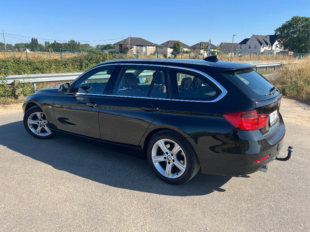 BMW 318d Touring (190pk) Luxury Line - zeer nette wagen, Auto's, Euro 5, Achterwielaandrijving, 4 cilinders, 1650 kg