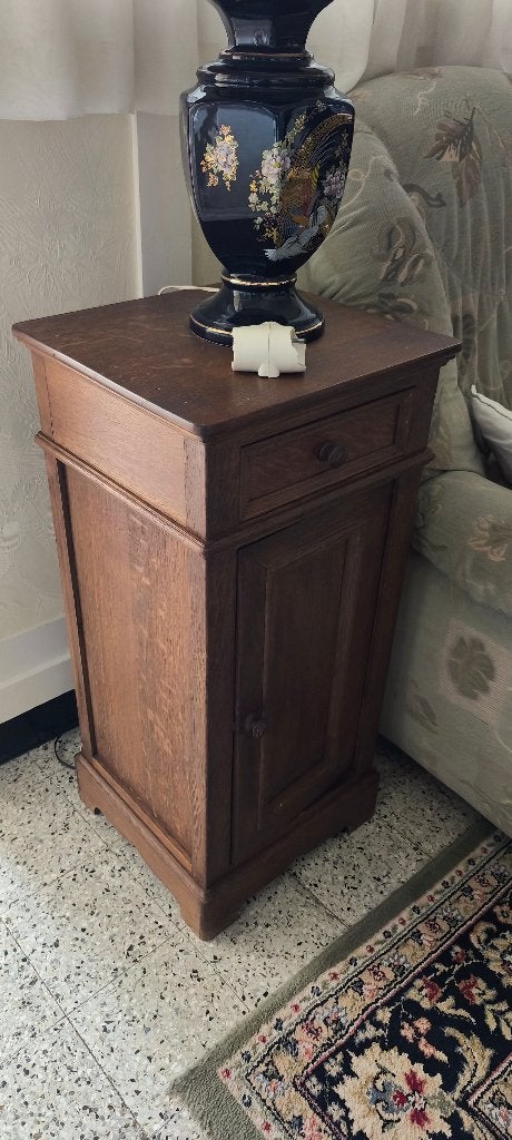 Kleine kledingkast in de woonkamer, Ophalen, Gebruikt