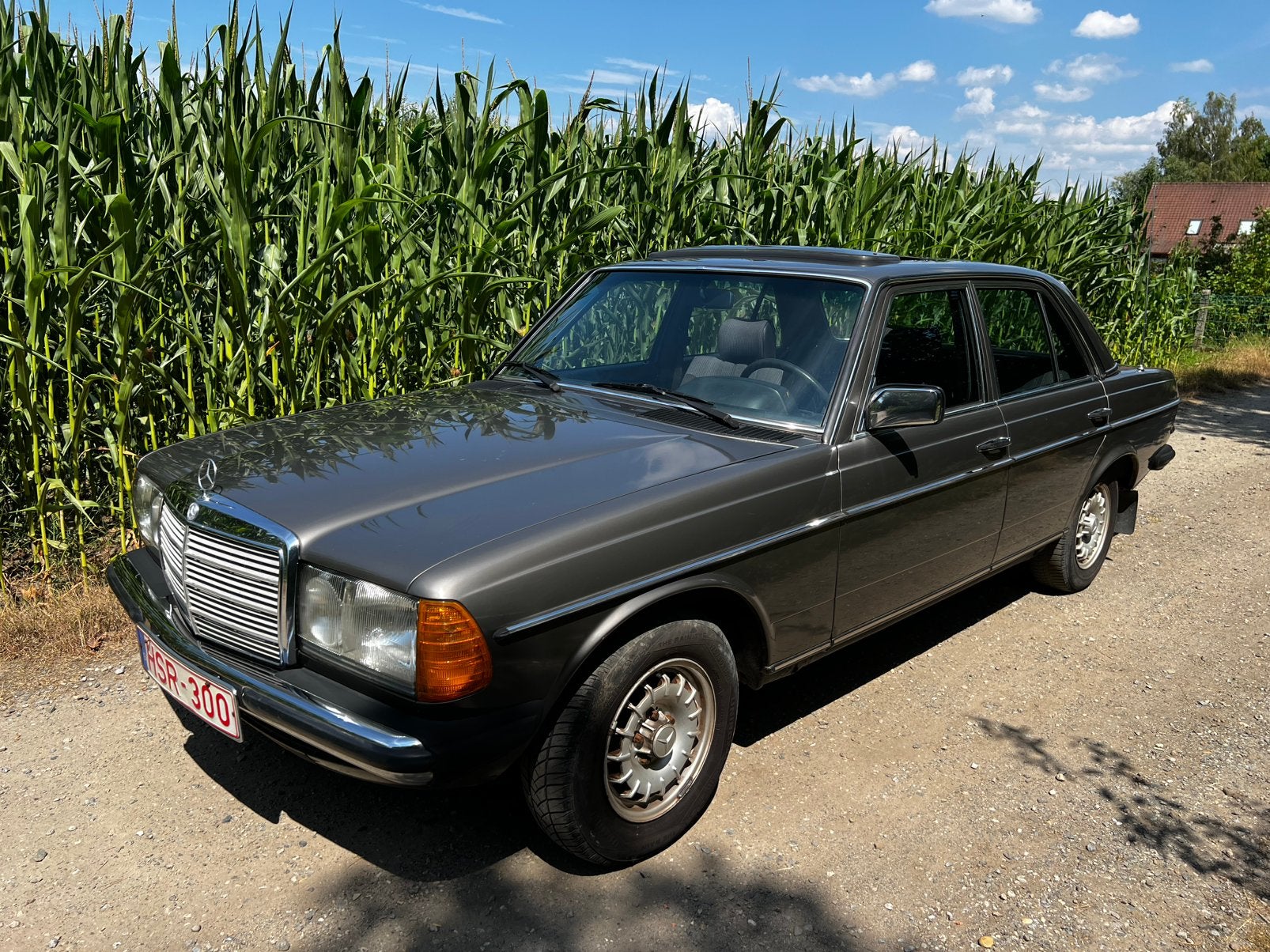 Mercedes W123 200 benzine Belgisch 1983 gekeurd voor verkoop, 4 cilinders, Particulier, 2000 cc, 200-Serie