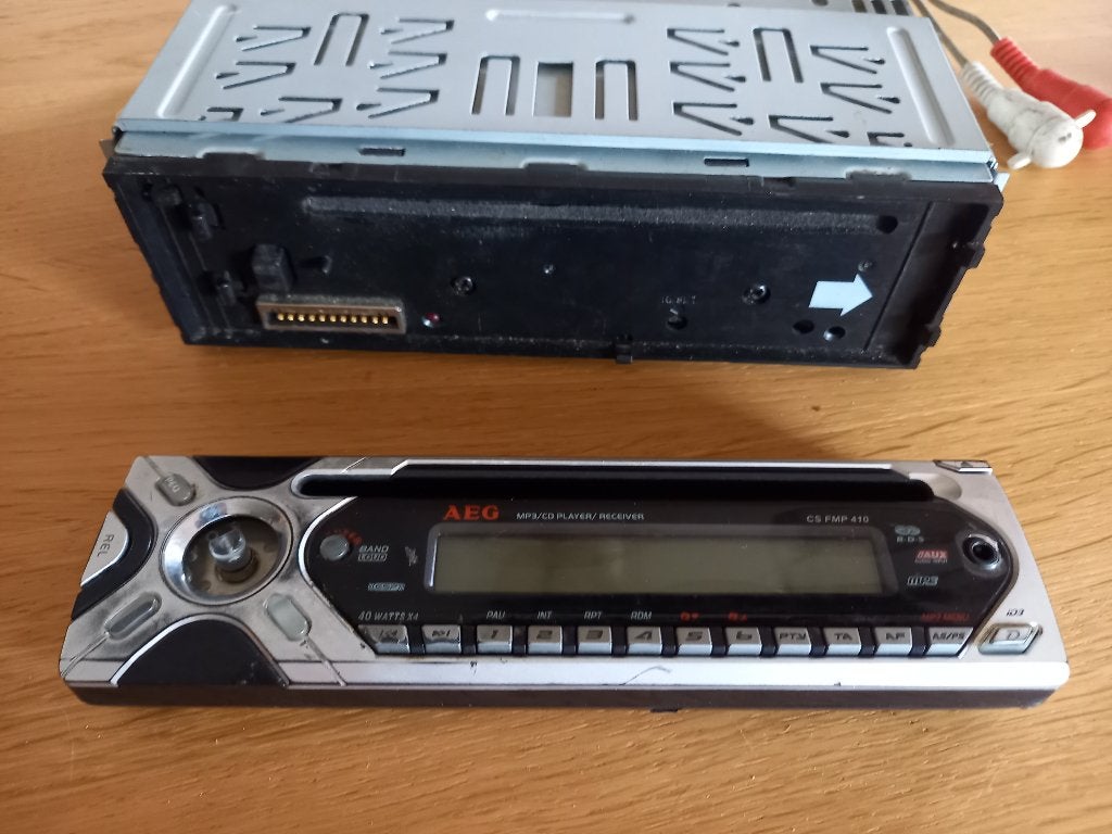 BMW E30 E34 E36 E39 E46 Autoradio Bluetooth AEG, Autos : Divers, Enlèvement, Utilisé