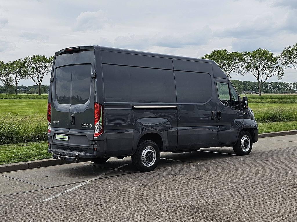 Iveco Daily 35C18V 3.0 352 H2 (bj 2018), Automaat, Achterwielaandrijving, 4 cilinders, Iveco
