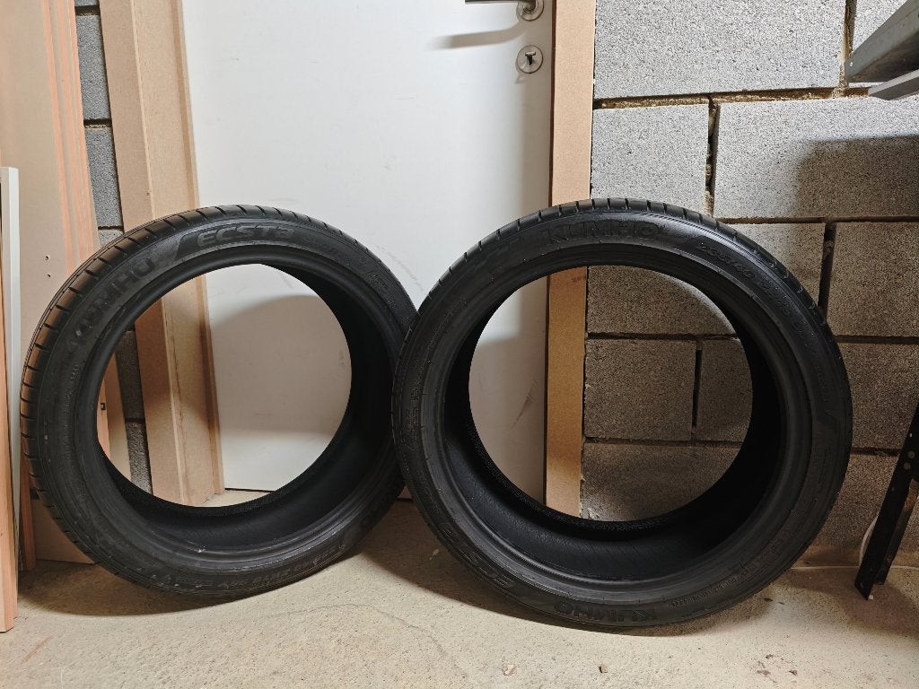 2 pneus été Kumho 235 40 19, Neuf, Véhicule de tourisme, Pneus été, Pneu(s)