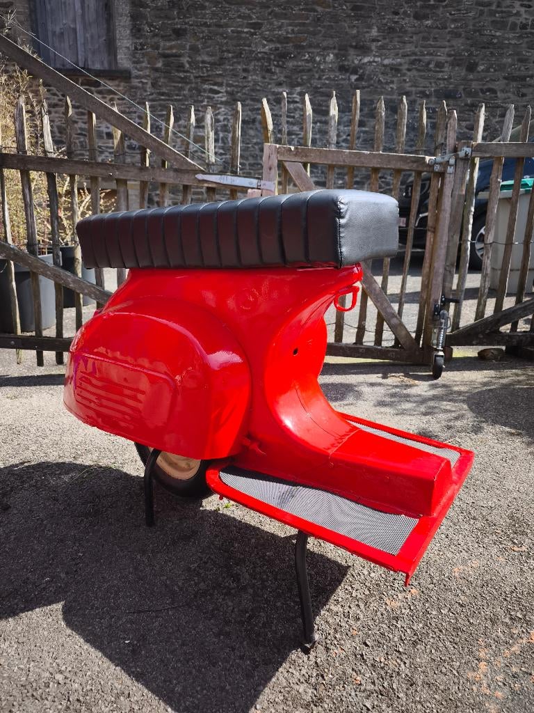 Tabouret scooter vespa rétro, Enlèvement, Comme neuf, Fer