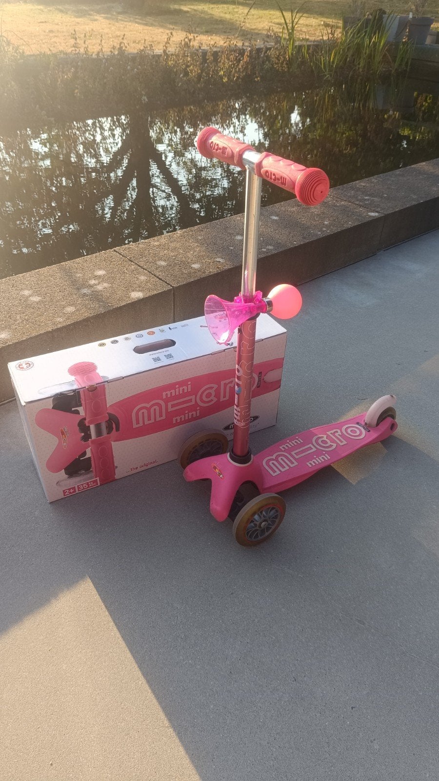 Mini Micro step Deluxe - 3-wiel kinderstep - Roze, Fietsen en Brommers, Steps, Zo goed als nieuw, Gewone step, Ophalen of Verzenden