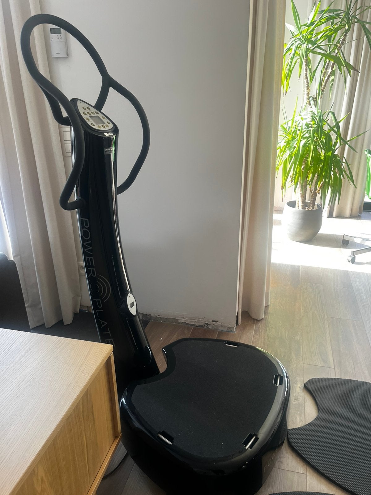 Powerplate My5, Sport en Fitness, Fitnessapparatuur, Ophalen, Gebruikt, Trilplaat