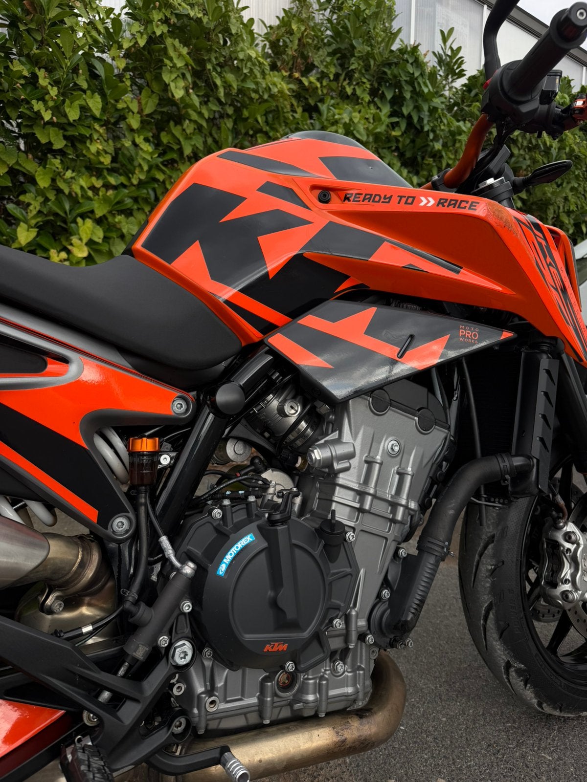 Ktm Duke 790 2024 A2 techpack, Motos, Entreprise, 2 cylindres, Permis Moto A2 minimum, 790 cm³