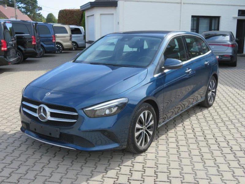 Mercedes-Benz B-CLASS 160 benzine (bj 2021), Gebruikt, 4 cilinders, Onderhoudsboekje, 80 kW