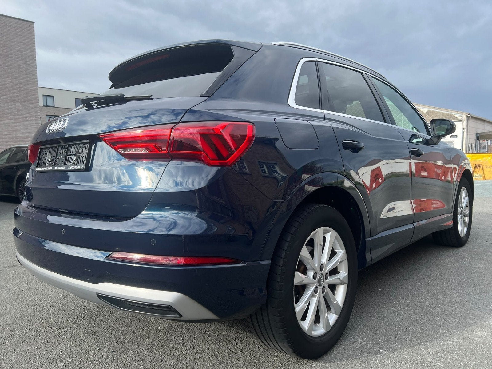 AUDI Q3 1.5I SLINE, Auto's, Monovolume, 1498 cc, 4 cilinders, Blauw