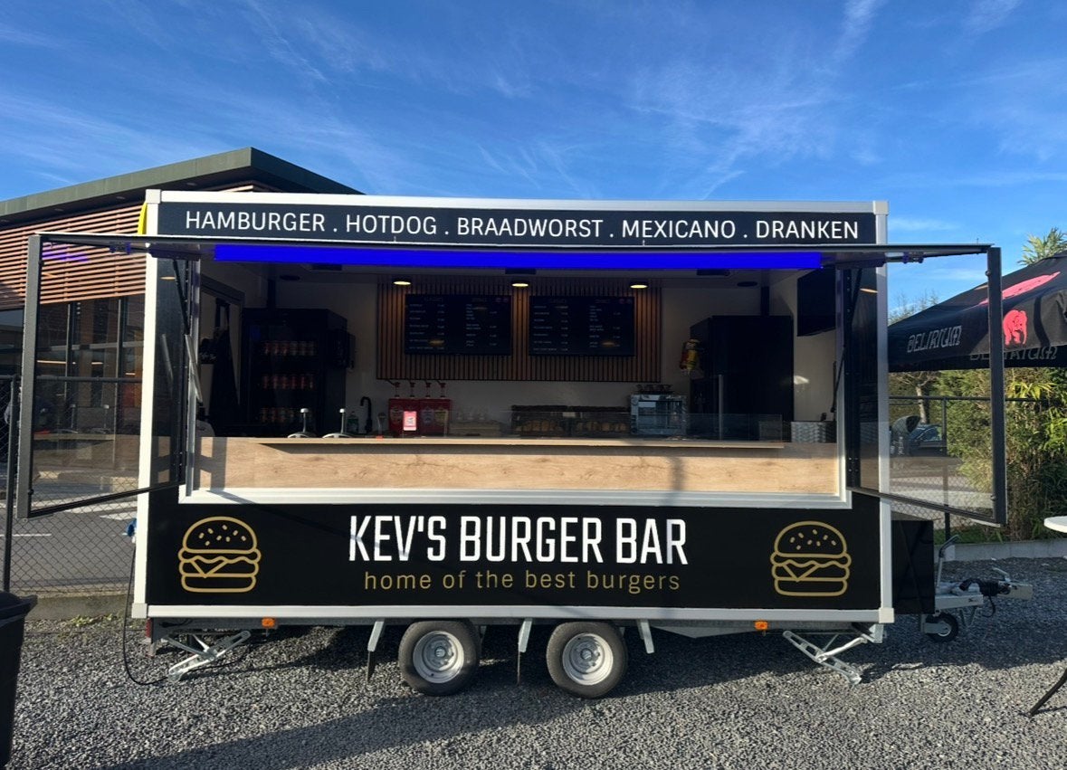 PROFESIONELE FOODTRAILER TE KOOP!  SLECHTS 1 JAAR OUD!, Ophalen