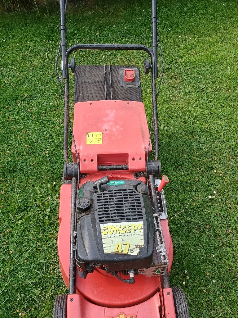 Grasmachine benzine, Ophalen
