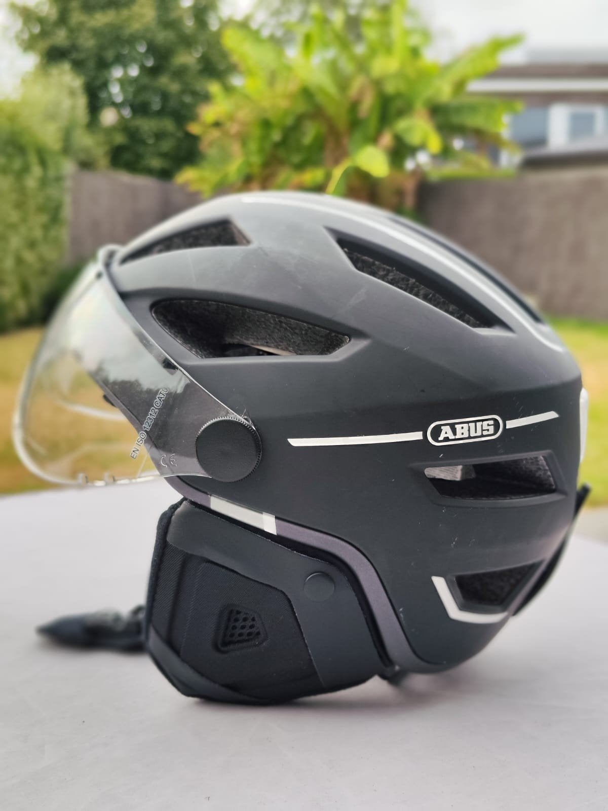 fietshelm e bike Pedelec maat: medium, Ophalen of Verzenden