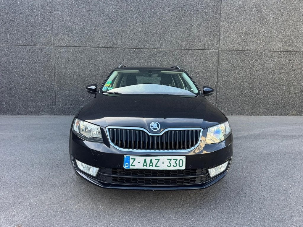 Skoda Octavia 2.0 TDi - Automaat - Euro 6, Auto's, 4 cilinders, Zwart, Bedrijf, 5 deurs