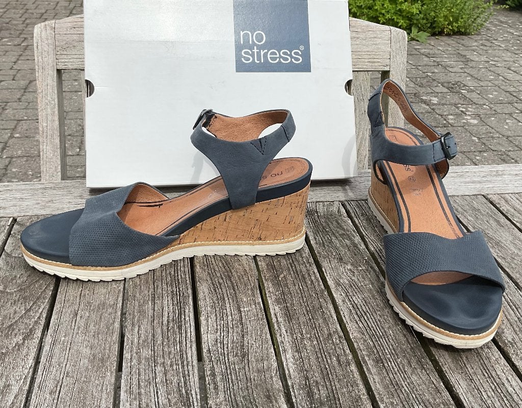 Sandalen met hak, Vêtements | Femmes, Chaussures, Comme neuf, Enlèvement, Bleu, Sandales et Mûles