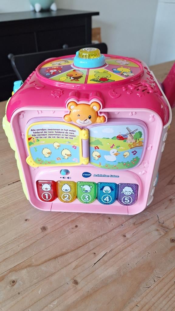 VTech Sorteer & Ontdek Activiteitenkubus., Ophalen, Gebruikt