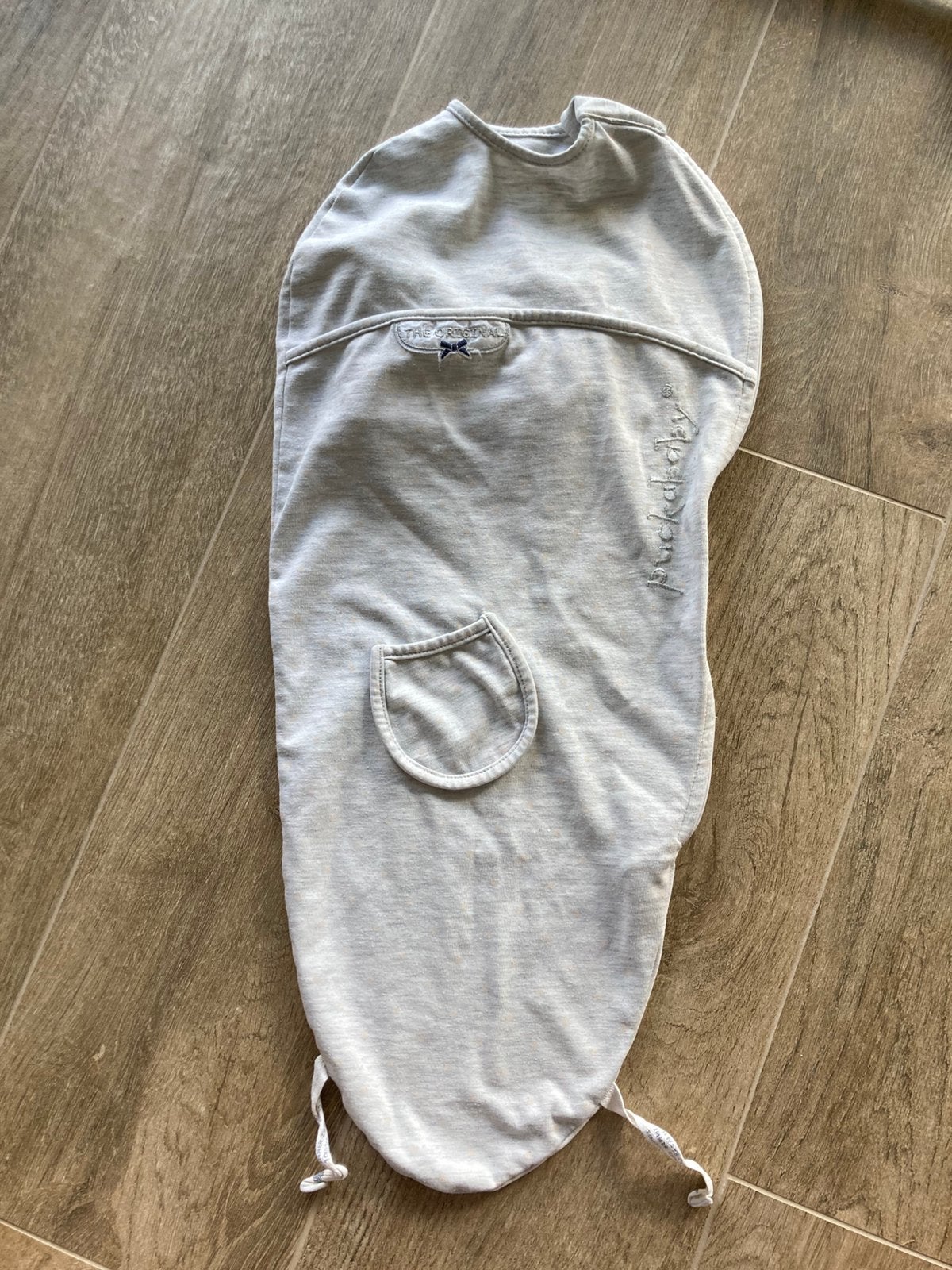 Inbakerslaapzak 2 stuks beschikbaar, Kinderen en Baby's, Ademend, Gebruikt, Bakerzak of Bakerdoek, Puckababy