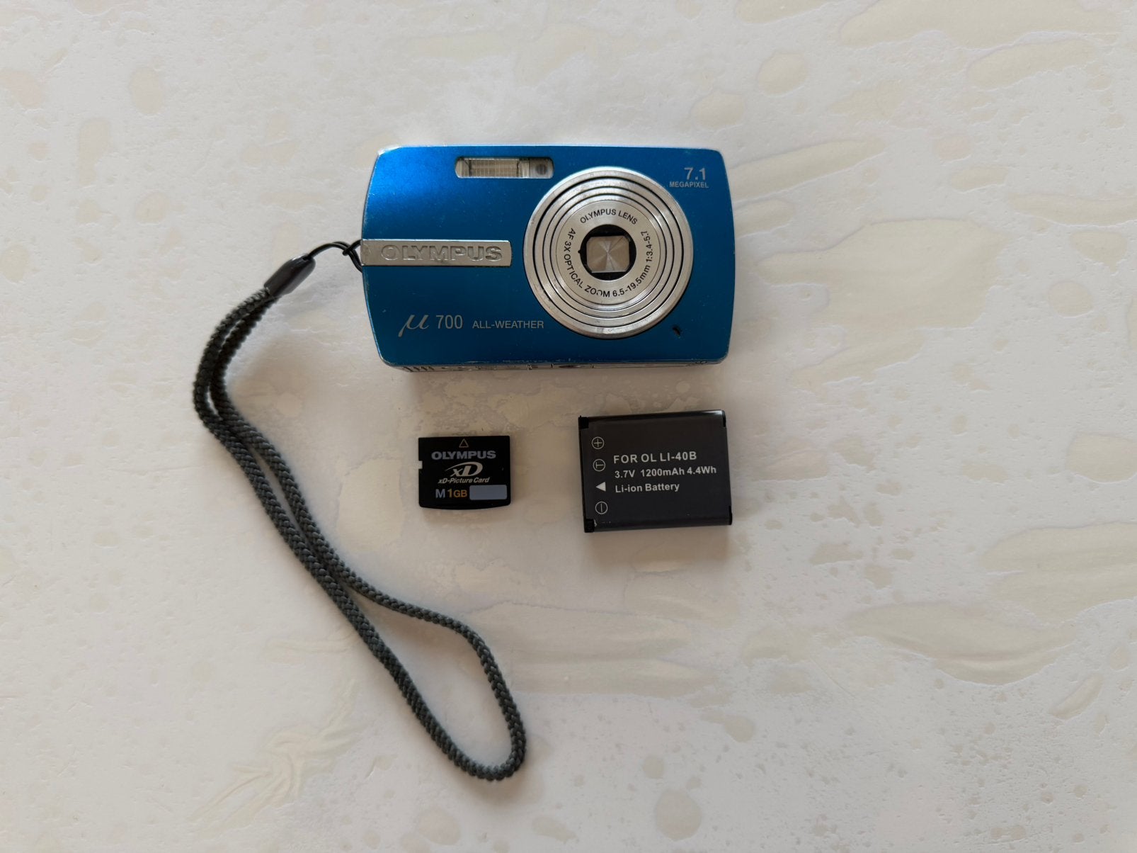 Olympus + xd-kaart 1gb, Audio, Tv en Foto, Ophalen of Verzenden, Gebruikt, Accu, Olympus