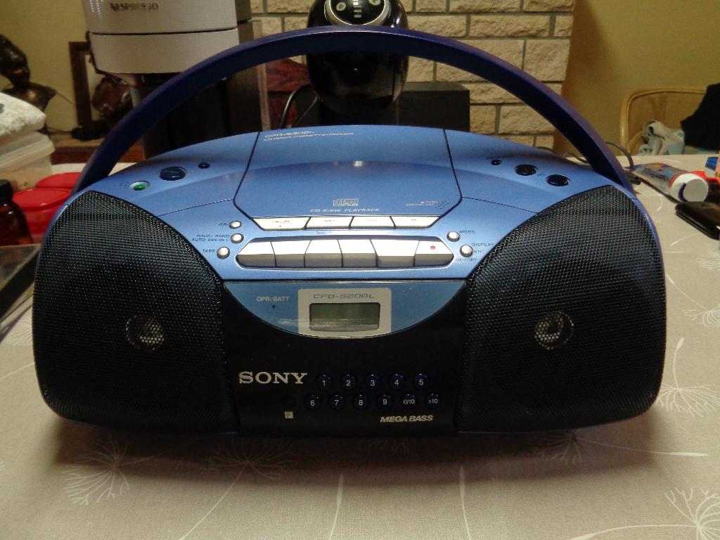 SONY radio CD cassette portative, Enlèvement, Comme neuf, Radio