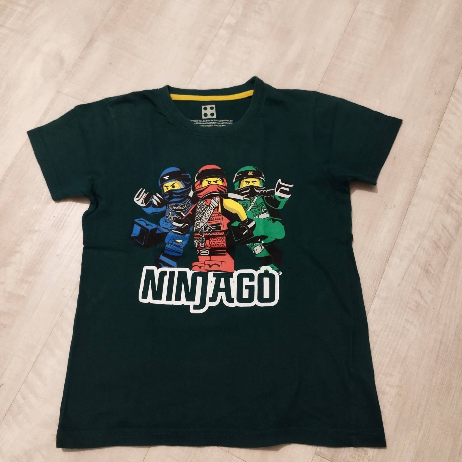 T-shirt LEGO Ninjago taille 128, Enfants & Bébés, Vêtements enfant | Taille 128, Enlèvement ou Envoi