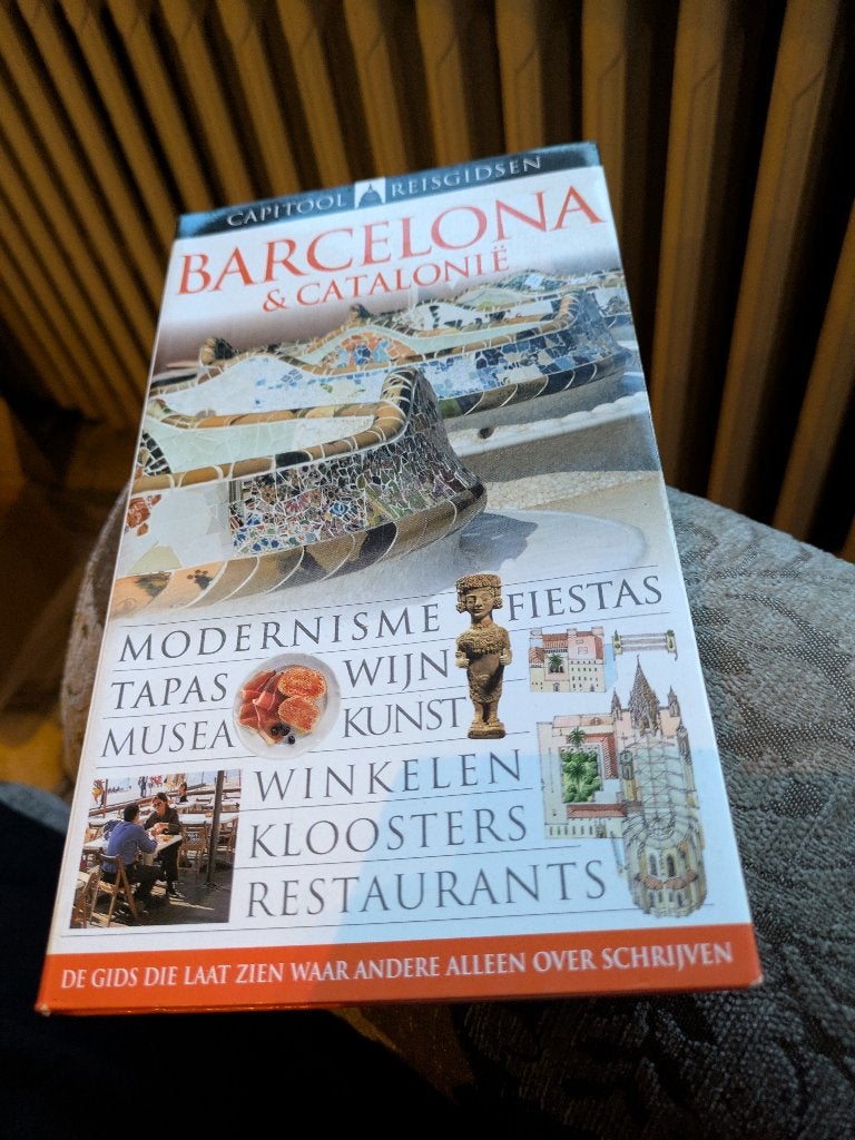 Barcelona en Catalonië, Boeken, Ophalen of Verzenden, Zo goed als nieuw, Reisgids of -boek