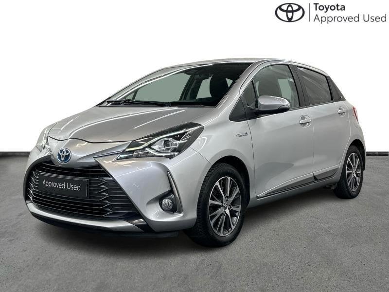Toyota Yaris 100hp HEV Y20 | GPS | camera | all seasons, Automaat, 1490 cc, 5 deurs, Hybride Elektrisch/Benzine