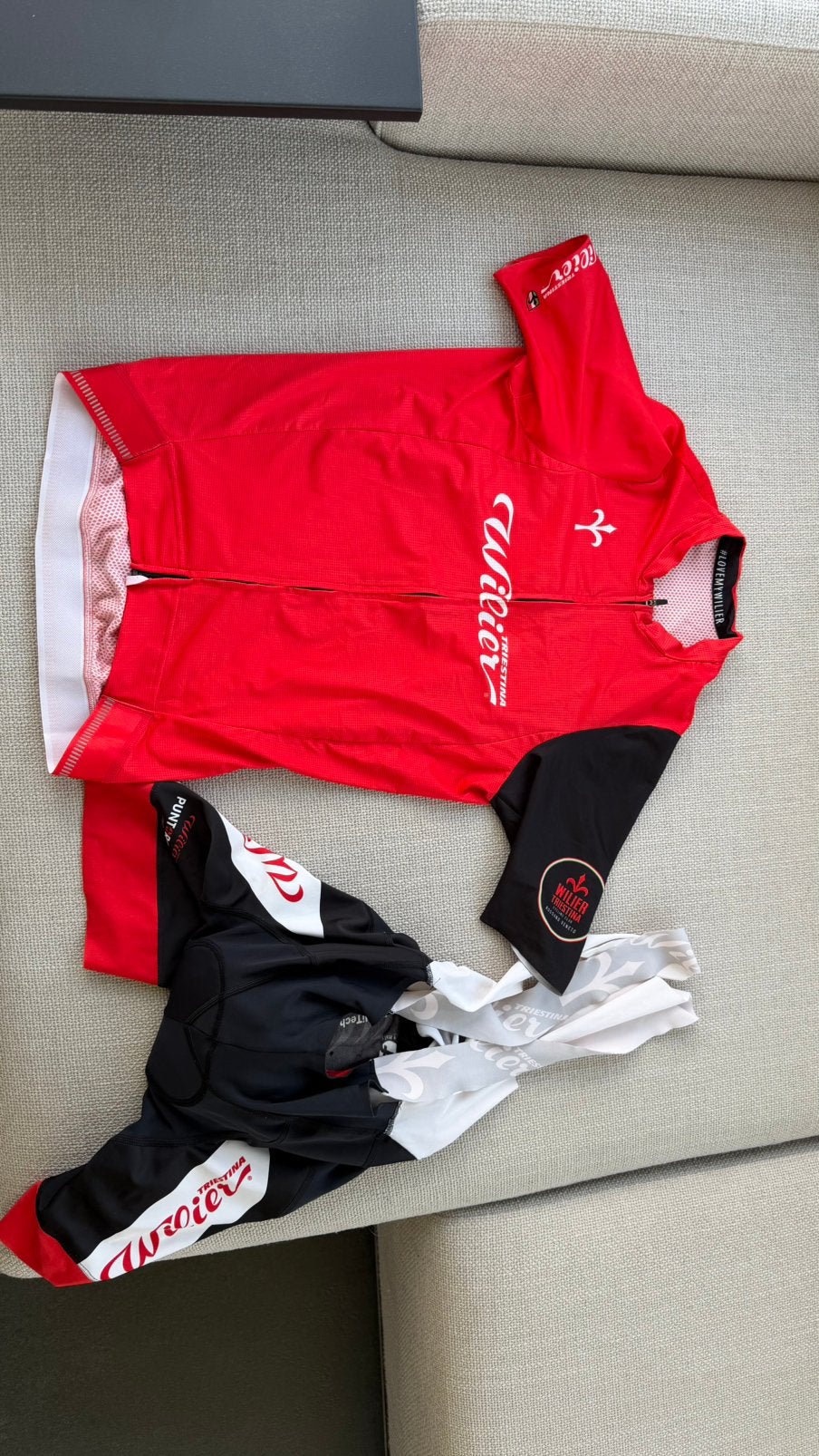 Wieler kledij merk Wilier, Ophalen, Zo goed als nieuw, M, Heren