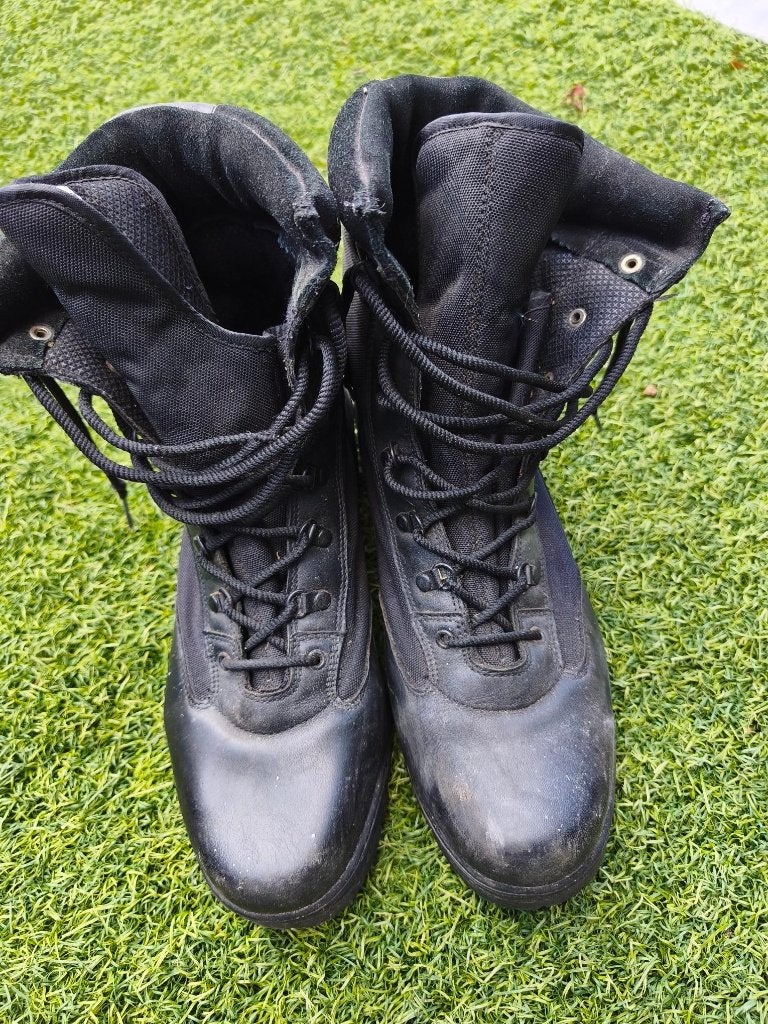 Bottines, Ophalen, Zo goed als nieuw