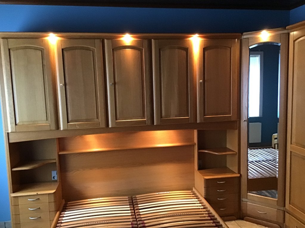 Chambre avec de nombreux rangements et éclairage intégré., Enlèvement, Utilisé, Deux personnes