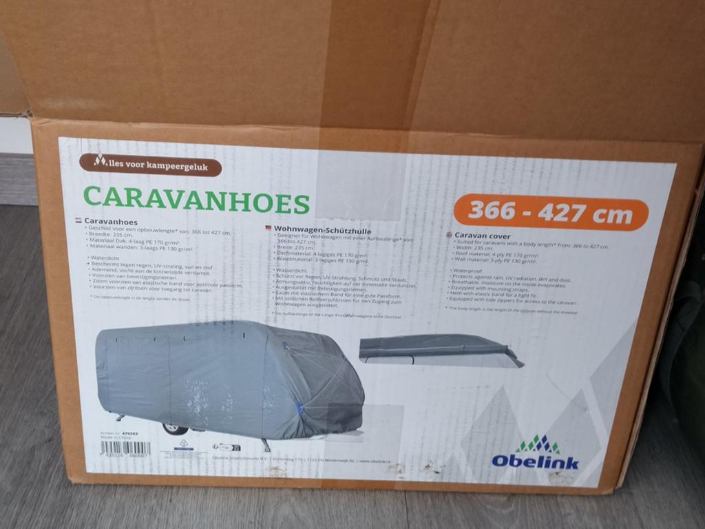 Caravan hoes, Ophalen
