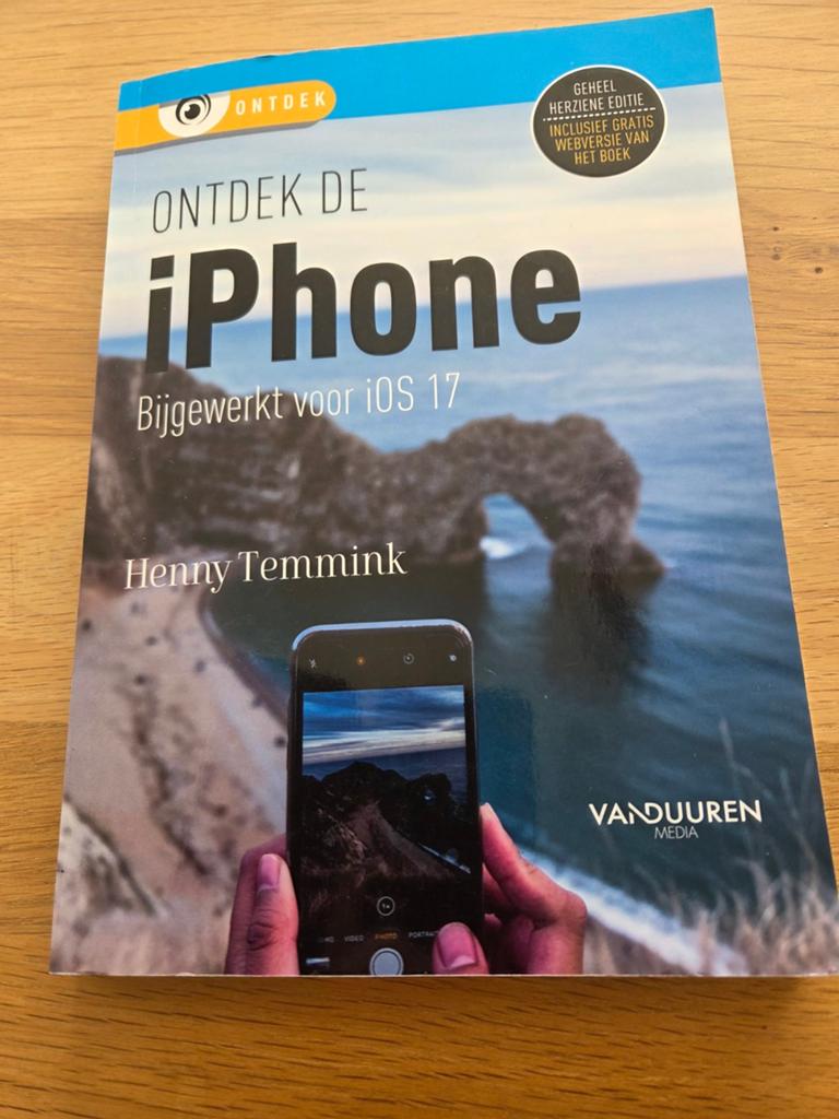 Henny Temmink - Ontdek de iPhone met iOS 17, Ophalen of Verzenden, Henny Temmink