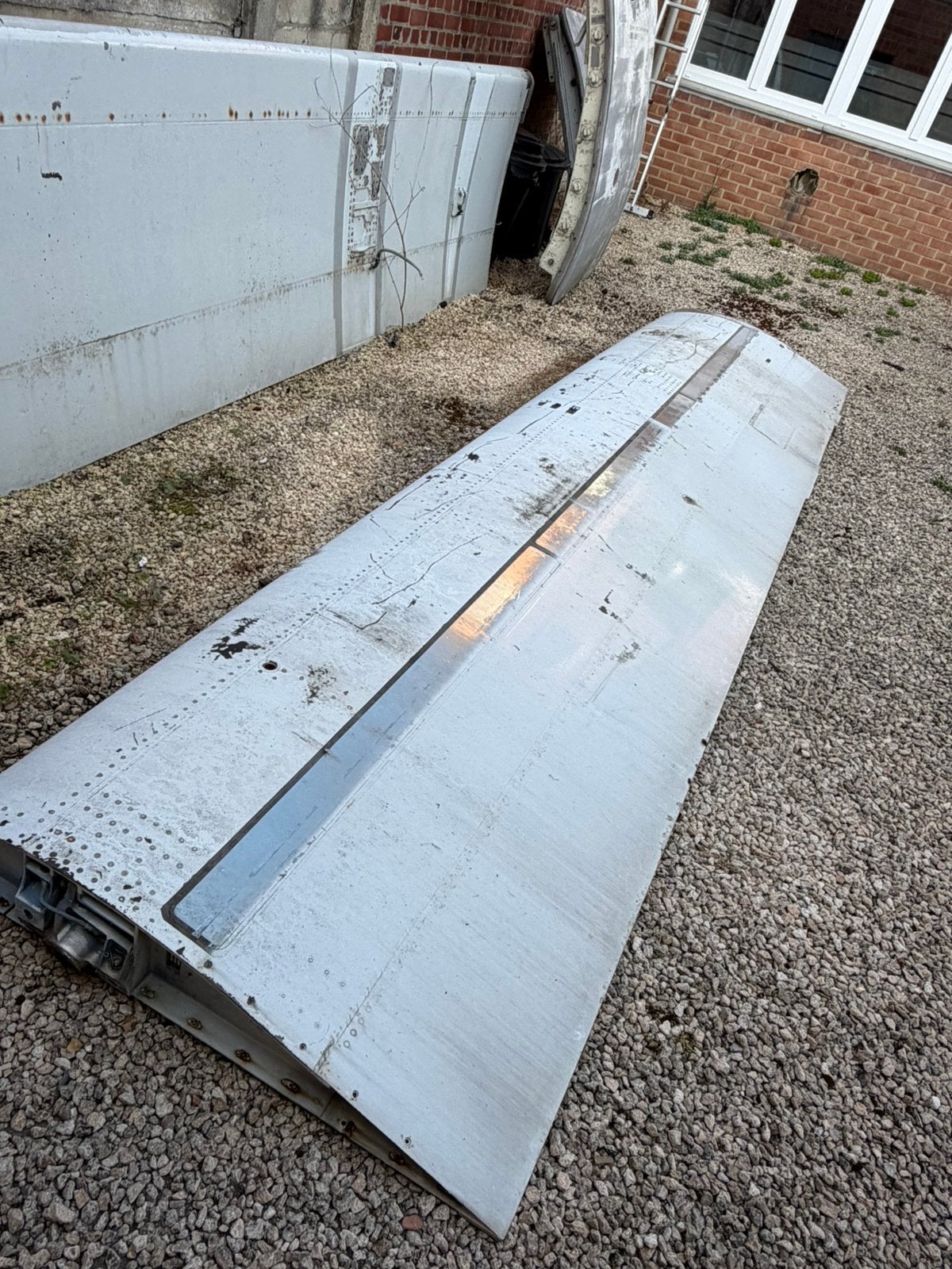 Pieces d’aviation pour déco, Enlèvement