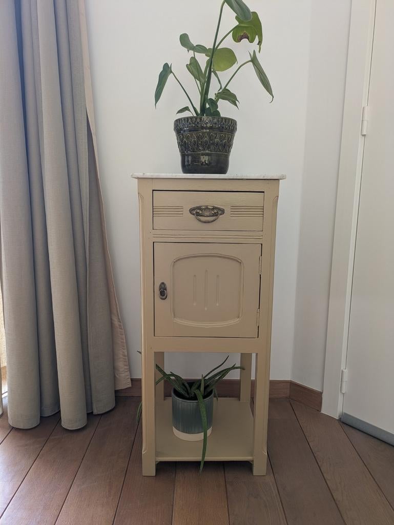 Bijzetkastje voor planten, Enlèvement
