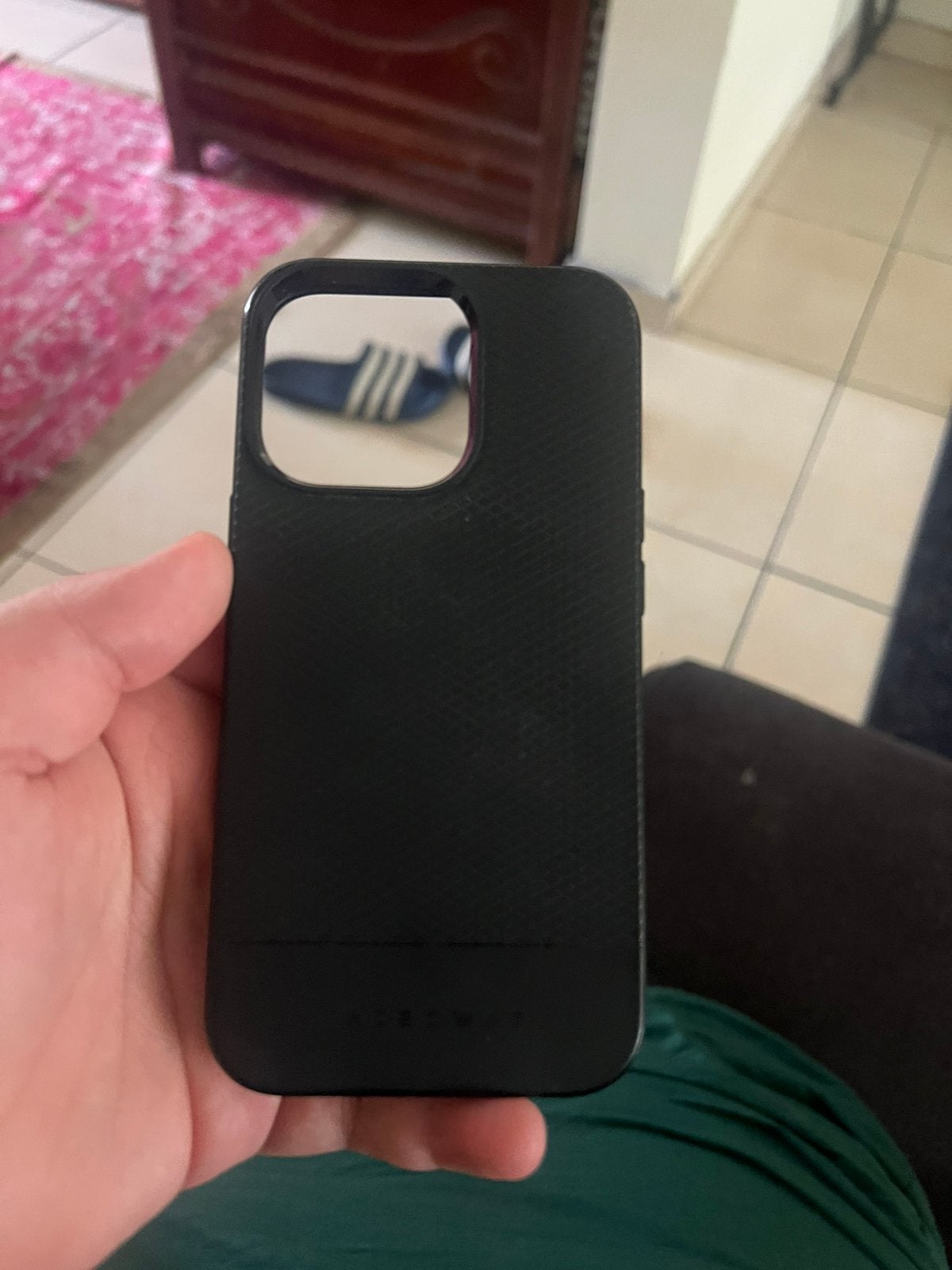 Hoesjes, IPhone 13 Pro, Overige merken, Hoesje of Tasje, Zo goed als nieuw