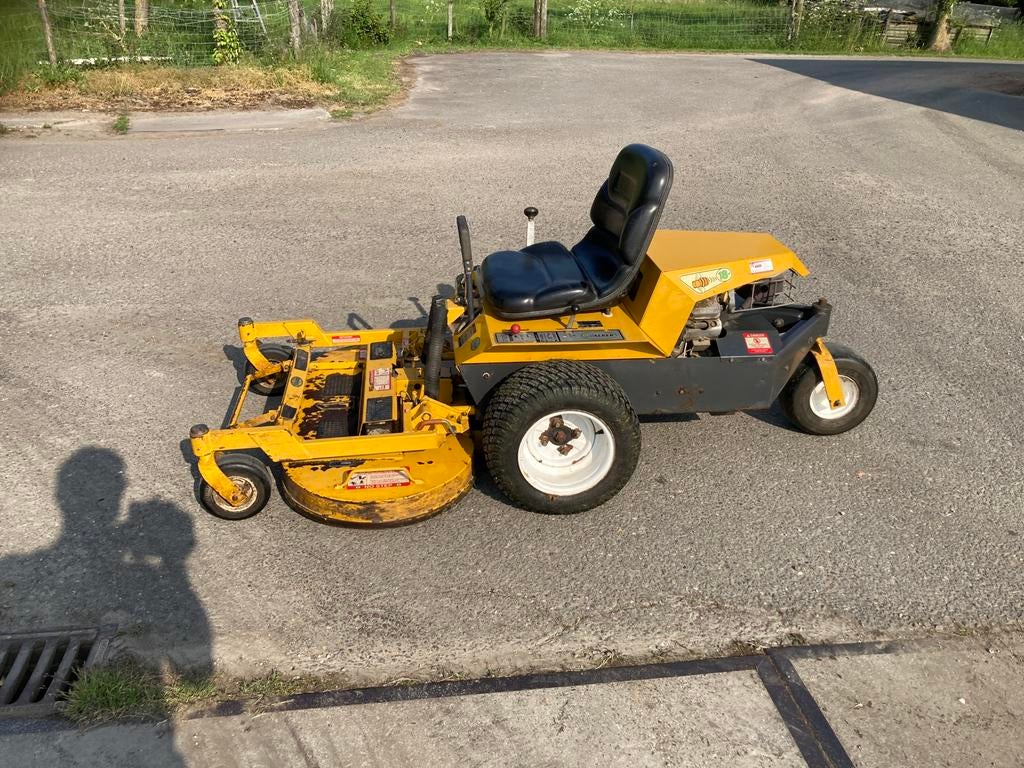 Walker zero turn maaier, type mbsd, Tuin en Terras, Zitmaaiers, Ophalen, Zo goed als nieuw