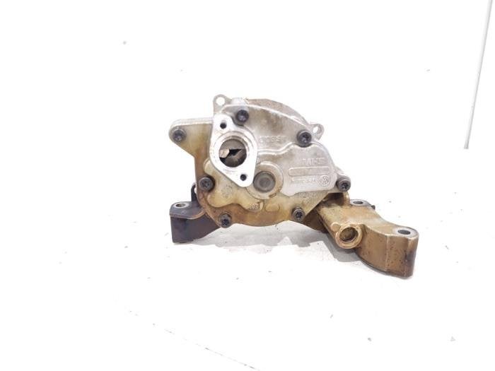 Pompe à huile d'un Volkswagen Passat, Volkswagen, -, 3 mois de garantie, Utilisé
