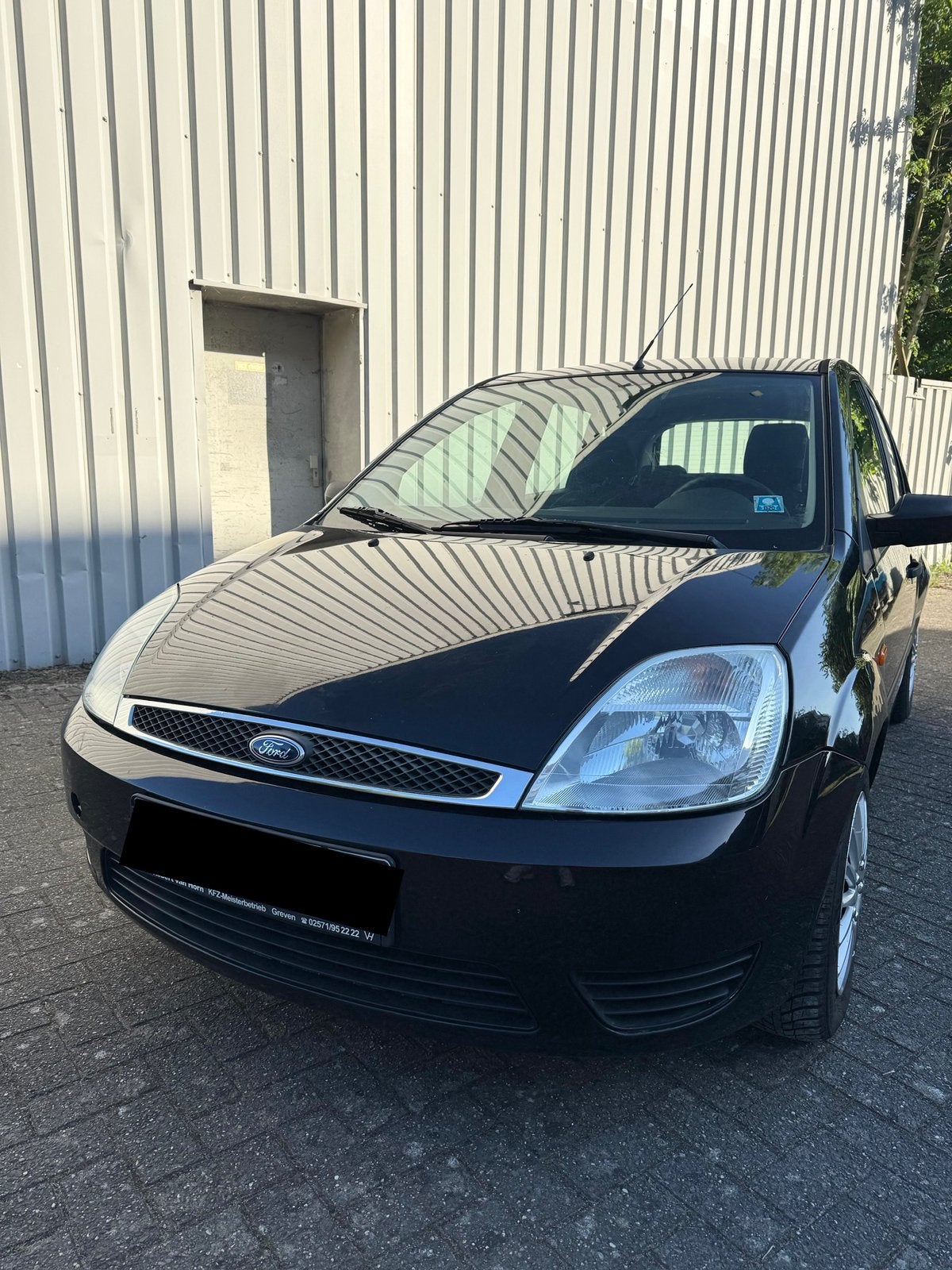 Ford Fiesta 1.3 Benzine (2005) - Gekeurd, Auto's, Zwart, Bedrijf, Handgeschakeld, 5 deurs
