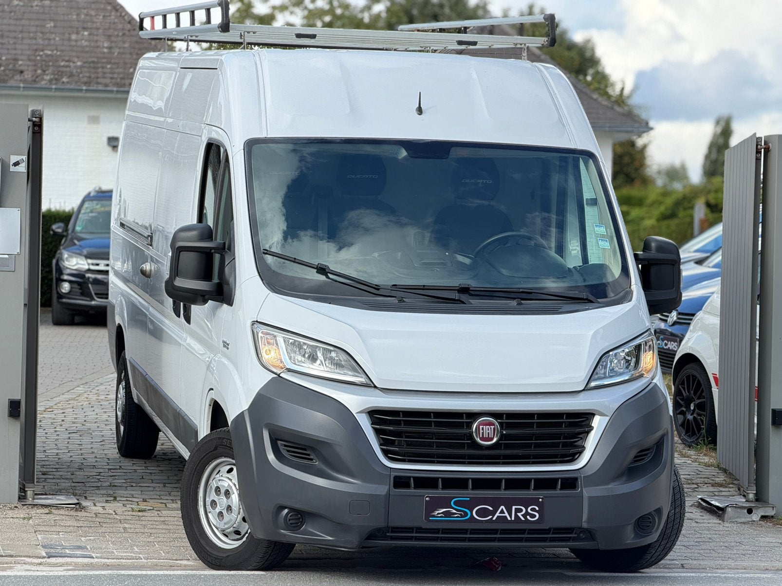 Fiat Ducato 3.0i Cng L4 H2 ** 2017 ** 108.000 km ** Camera, Auto's, Voorwielaandrijving, 4 deurs, Euro 6, CNG (Aardgas)