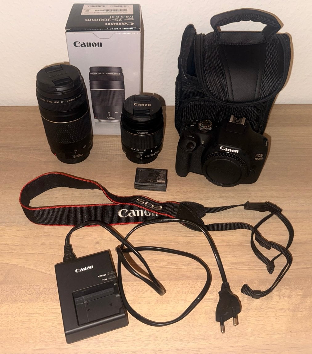 Canon EOS 2000D + 18-55mm + 75-300mm | Complete set, Canon, Moins de 4 fois, Comme neuf, Enlèvement