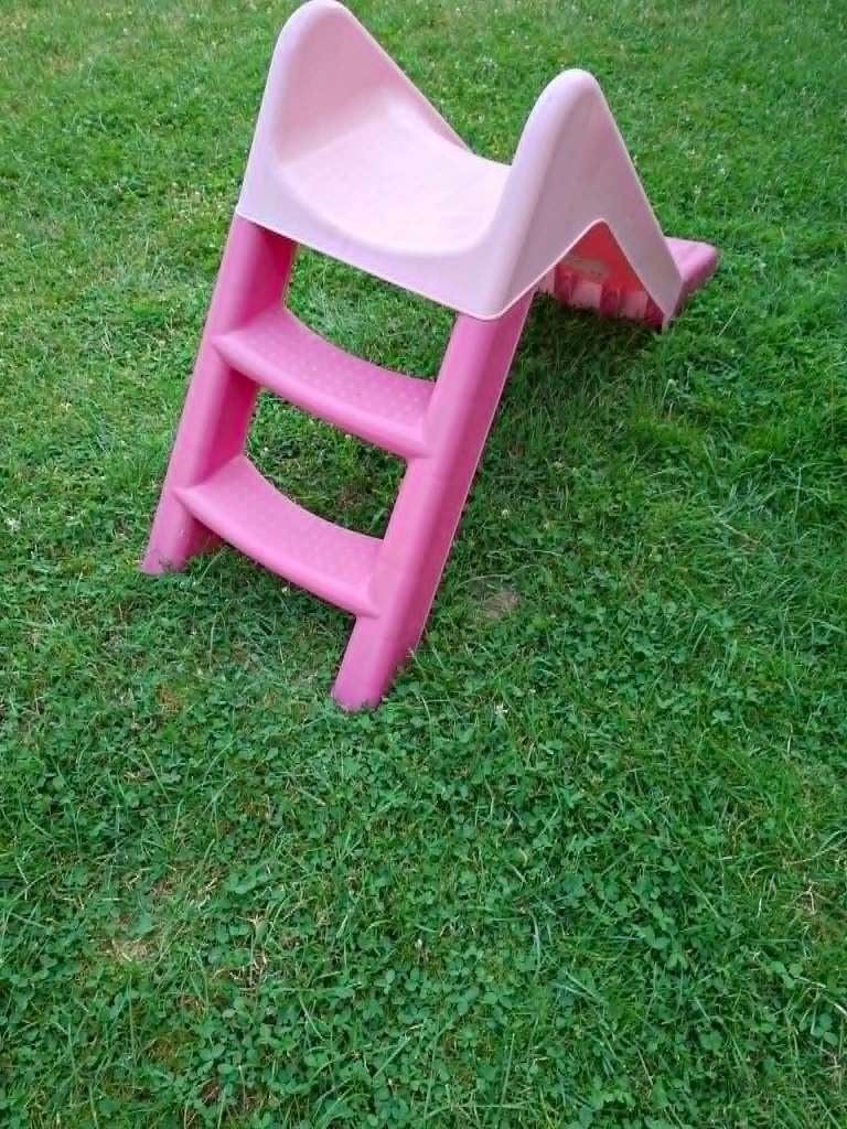 Toboggan rose enfant, Enfants & Bébés, Jouets | Extérieur | Aires de jeux, Enlèvement, Utilisé, Toboggan