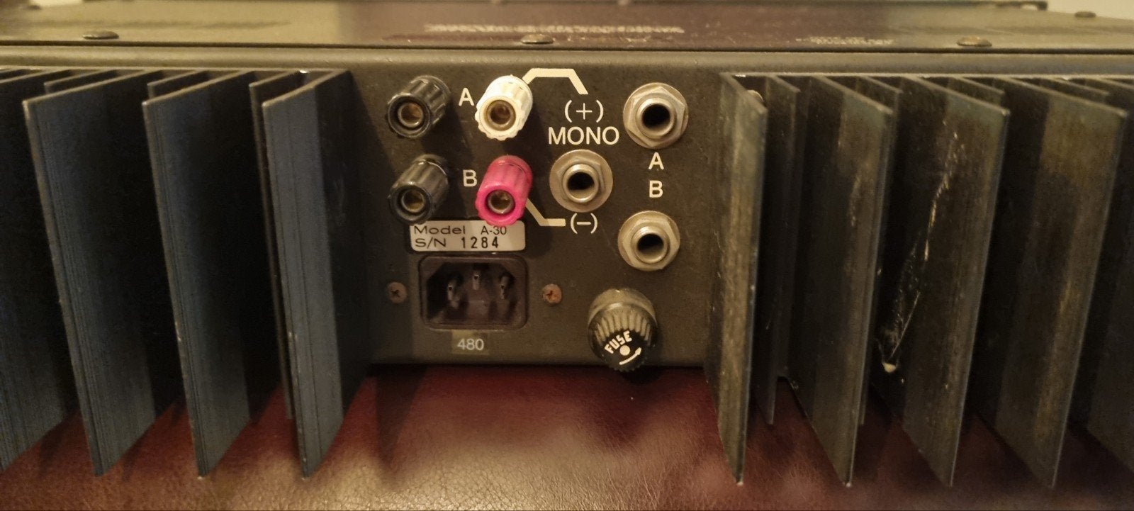 Amplifier Phase Linear A30 professional series, Enlèvement, Comme neuf, 500 à 1000 watts, Autres types
