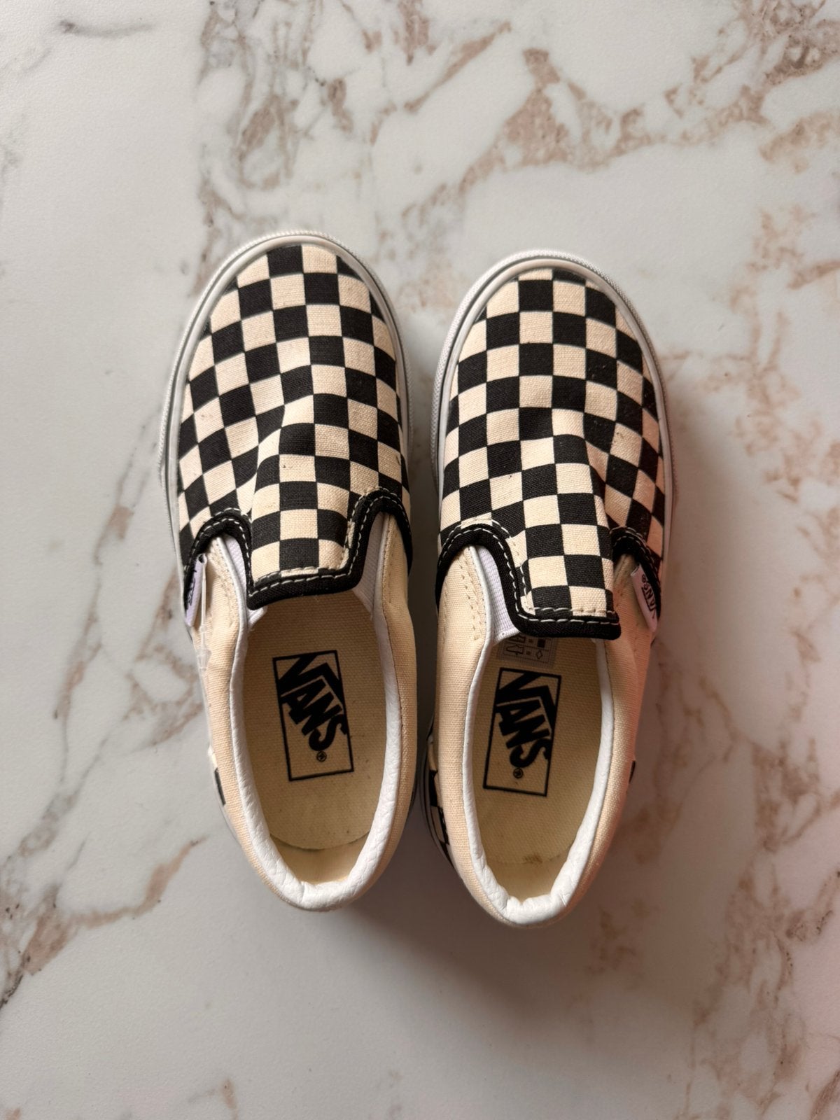 Vans sneakers zwart/wit – maat 29, Enfants & Bébés, Vêtements de bébé | Chaussures & Chaussettes, Enlèvement ou Envoi, Neuf, Bottines